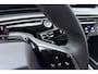 Peugeot E-3008 Allure | Voorstoelen verwarmd | Cruise control | Stuurbediening | Achteruitrijcamera | Navigatie | Apple carplay/Android auto | Parkeersensoren |