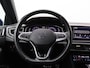 Volkswagen Taigo 1.5 TSI R-Line 150PK DSG Achteruitrijcamera, Keyless, 18" LM velgen, Side Assist, Stoelverwarming, Virtual Cockpit, Navi via Apple Carplay/Android Auto