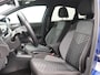 Volkswagen Taigo 1.5 TSI R-Line 150PK DSG Achteruitrijcamera, Keyless, 18" LM velgen, Side Assist, Stoelverwarming, Virtual Cockpit, Navi via Apple Carplay/Android Auto
