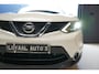 Nissan Qashqai 1.2 Tekna | PANODAK | TREKHAAK | CRUISE | ACHTERUITRIJCA. | STOELVERW. | ELEK. STOELEN | NAVI | PDC | AIRCO | NAP