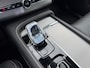 Volvo XC90 T8 Recharge AWD Ultimate Dark | LONG RANGE | Full Option | Bowers & Wilkins | Luchtvering