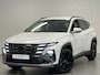Hyundai Tucson 1.6 T-GDI PHEV Black Diamond Pack CUSTOM LEDER | 20 INCH BLACK DIAMOND WIELEN | NIEUWE AUTO!! Uit voorraad leverbaar