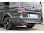 Mercedes-Benz V-klasse 300d / AMG / DC / 4-Matic / Luchtvering / Pano / 360 Cam / Burmester / Vol Opties / NIEUWSTAAT.