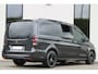 Mercedes-Benz V-klasse 300d / AMG / DC / 4-Matic / Luchtvering / Pano / 360 Cam / Burmester / Vol Opties / NIEUWSTAAT.