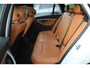 BMW 3-Serie Touring 318i M Sport | 2E EIGENAAR | PANO-DAK | LEDER | HARMAN-KARDON | SPORTONDERSTEL | STOELVERW | NAVI | PDC | LED