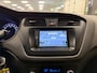 Hyundai i20 Coupé 1.2 HP i-Motion Comfort * Navigatie / Camera / LM Velgen / NL Auto *