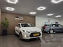 Hyundai i20 Coupé 1.2 HP i-Motion Comfort * Navigatie / Camera / LM Velgen / NL Auto *