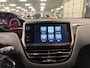 Peugeot 208 1.2 PureTech Style Pack * Distributie vervangen / Navigatie / LM Velgen / NL Auto *