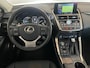 Lexus NX 300h AWD Business Line