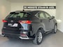 Lexus NX 300h AWD Business Line
