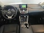 Lexus NX 300h AWD Business Line
