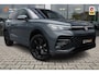 Volkswagen Tiguan 1.5 eHybrid R-Line | Trekhaak | Camera | Sfeerverlichting |