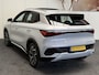 BYD Atto 3 DESIGN 60 kWh WLTP 420 KM * 45 STUKS OP VOORRAAD* APPLE CARPLAY/ ANDROID AUTO ELEK. ACHTERKLEP PANORAMADAK ELEK. VOORSTOELEN KEYLESS ENTRY/ START 360 CAMERA STOELVERWARMING NAVI NIEUWSTAAT !!!
