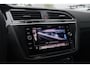 Volkswagen Tiguan 1.4 TSI eHybrid R-Line | Trekhaak | ACC | 19 Inch |