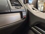 Volkswagen Multivan L2H1 Rolstoelbus Automaat - rolstoel achter het stuur (handbediening)