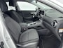 Hyundai Kona Electric EV FASHION 64 kWh | PDC | 3 FASE | WARMTEPOMP | CAMERA | CLIMA | CRUISE ADAPT. | NAVI | PRIVACY GLASS | DAKRAILING | APPLE CAR PLAY & ADROID AUTO | DODEHOEKSPIEGELS |