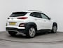 Hyundai Kona Electric EV FASHION 64 kWh | PDC | 3 FASE | WARMTEPOMP | CAMERA | CLIMA | CRUISE ADAPT. | NAVI | PRIVACY GLASS | DAKRAILING | APPLE CAR PLAY & ADROID AUTO | DODEHOEKSPIEGELS |