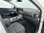 Hyundai Kona Electric EV FASHION 64 kWh | PDC | 3 FASE | WARMTEPOMP | CAMERA | CLIMA | CRUISE ADAPT. | NAVI | PRIVACY GLASS | DAKRAILING | APPLE CAR PLAY & ADROID AUTO | DODEHOEKSPIEGELS |