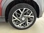 Hyundai Kona Electric EV LIMITED 64 kWh | LEDER | DODEHOEK DETECTIE | 3 FASEN | CAMERA | CLIMA | CRUISE ADAPT. | NAVI | PRIVACY GLASS | DAKRAILING | APPLE CAR PLAY & ADROID AUTO |