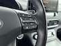 Hyundai Kona Electric EV LIMITED 64 kWh | LEDER | DODEHOEK DETECTIE | 3 FASEN | CAMERA | CLIMA | CRUISE ADAPT. | NAVI | PRIVACY GLASS | DAKRAILING | APPLE CAR PLAY & ADROID AUTO |