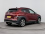 Hyundai Kona Electric EV LIMITED 64 kWh | LEDER | DODEHOEK DETECTIE | 3 FASEN | CAMERA | CLIMA | CRUISE ADAPT. | NAVI | PRIVACY GLASS | DAKRAILING | APPLE CAR PLAY & ADROID AUTO |