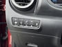Hyundai Kona Electric EV LIMITED 64 kWh | LEDER | DODEHOEK DETECTIE | 3 FASEN | CAMERA | CLIMA | CRUISE ADAPT. | NAVI | PRIVACY GLASS | DAKRAILING | APPLE CAR PLAY & ADROID AUTO |