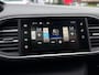 Peugeot 308 SW 1.2 PureTech Style NAVI/CAMERA/6-BAK/CRUISE | KEURIGE AUTO !
