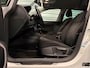 Volkswagen Golf 1.2 TSI R-Line DSG 110-PK/CRUISE/CLIMATE/PDC/STOEL+STUURVERW/12-MND-GARANTIE