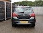Opel Corsa 1.4 Favourite dealer onderhouden | cruise