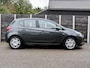 Opel Corsa 1.4 Favourite dealer onderhouden | cruise