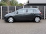 Opel Corsa 1.4 Favourite dealer onderhouden | cruise