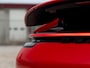 Porsche 911 Carrera 992 3.0 PDK 385PK (2020) | Sportuitlaat | Schuifdak | Sportstoelen | DealerOH | Compl. Historie | Indisch Rood