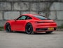 Porsche 911 Carrera 992 3.0 PDK 385PK (2020) | Sportuitlaat | Schuifdak | Sportstoelen | DealerOH | Compl. Historie | Indisch Rood