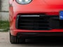 Porsche 911 Carrera 992 3.0 PDK 385PK (2020) | Sportuitlaat | Schuifdak | Sportstoelen | DealerOH | Compl. Historie | Indisch Rood