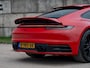 Porsche 911 Carrera 992 3.0 PDK 385PK (2020) | Sportuitlaat | Schuifdak | Sportstoelen | DealerOH | Compl. Historie | Indisch Rood