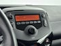 Citroën C1 1.0 VTi Feel | Extra getinte ramen achter | Airco | Bluetooth | NL. auto |