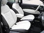 Fiat 500C La Prima 42 kWh | Navigatie | Apple Carplay/Android Auto | Camera | Verwarmde voorstoelen | Leder