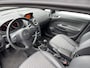 Opel Corsa 1.4-16V Cosmo | Cruise | Lichtmetaal | park sensoren |