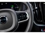 Volvo XC60 2.0 T8 Plug-in hybrid AWD Ultra Dark Exec. Ed. | Bowers & Wilkins | Luchtvering | Stoelmassage & Ventilatie | Gelaagd glas | Head-up Display | 22'' |
