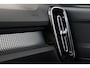 Volvo XC40 T5 TWIN ENGINE R-DESIGN -PANO.DAK|POWER-SEATS|CLIMATE.PRO|CAMERA|PRIVACY.GLAS|VERW.VOORUIT|TREKHAAK|19"|ALL-SEASON|DEALEROH.