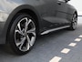 Audi A3 Sportback 30 TFSI S edition | Pano | Adaptive Cruise Control | Navigatie | Achteruitrijcamera | Verwarmbare voorstoelen |