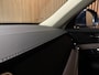 Volvo XC90 T8 AWD Recharge Ultra Bright | Luchtvering | Stoelventilatie | Trekhaak | 360 Camera | Head-Up Display | Stoelmassage | Harman Kardon | 455pk | Adaptieve Cruise Control | Stoelverwarming voor+achter | Stuurwielverwarming | Schuifdak | Full LED Meesturende koplampen | Pilot Assist | BLIS Dode Hoek Detectie | Alcantara hemelbekleding | Lederen zonnekleppen en handgrepen | Elektrische voorstoelen geheugen | Nappa Lederen bekleding | Zitting verlenging voorstoelen | Lederen dashboard | 21 Inch | Google Infotainment | Keyless Drive | Privacy Glass | Elektrisch bedienbare achterklep | Geïntegreerd kinderzitje achterin | Geïntegreerde zongordijnen achterportieren | Verlichte instaplijsten | 7-Persoons | 4-Zone Climate Control | DAB Radio | Apple Carplay/Android Auto | Alarm Klasse III | Denim Blue Metallic |