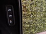 Volvo XC90 T8 AWD Recharge Ultra Bright | Luchtvering | Stoelventilatie | Trekhaak | 360 Camera | Head-Up Display | Stoelmassage | Harman Kardon | 455pk | Adaptieve Cruise Control | Stoelverwarming voor+achter | Stuurwielverwarming | Schuifdak | Full LED Meesturende koplampen | Pilot Assist | BLIS Dode Hoek Detectie | Alcantara hemelbekleding | Lederen zonnekleppen en handgrepen | Elektrische voorstoelen geheugen | Nappa Lederen bekleding | Zitting verlenging voorstoelen | Lederen dashboard | 21 Inch | Google Infotainment | Keyless Drive | Privacy Glass | Elektrisch bedienbare achterklep | Geïntegreerd kinderzitje achterin | Geïntegreerde zongordijnen achterportieren | Verlichte instaplijsten | 7-Persoons | 4-Zone Climate Control | DAB Radio | Apple Carplay/Android Auto | Alarm Klasse III | Denim Blue Metallic |