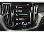 Volvo XC60 T5 R-Design | Panoramadak | Head-up | Trekhaak 2300 kg | 360 camera | Dealeronderhouden