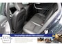Volvo V60 2.0 D4 190 pk Aut. Nordic+ Stuurwielverwarming, Standkachel