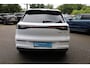 Geely E5 Max+ 68 kWh ZWART-LEDER! 475KM-RIJBEREIK PANO MASSAGE SFEERVERLICHTING LEER STOELVENTILATIE/VERWARMING 360-CAMERA CARPLAY DAB NAVI 19"LMV ENZ!