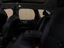 Volvo XC60 T6 AWD Recharge Plus Dark | Facelift | Schuifdak | Trekhaak | 360° Camera | Head-Up Display | Harman Kardon | All Season banden | Adaptieve Cruise Control | Stoelverwarming voor+achter | Stuurwielverwarming | Pilot Assist | BLIS Dode Hoek Detectie | 19 Inch | Elektrische voorstoelen geheugen | Quilted Nordico bekleding | Zitting verlenging voorstoelen | Google Infotainment | Keyless Drive | Parkeersensoren voor+achter | Elektrisch bedienbare achterklep | DAB Radio | Apple Carplay/Android Auto | Draadloos telefoon opladen | Volvo On Call met mobiele App functie | Onyx Black Metallic |