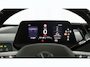 Volkswagen ID.3 Pure 45 kWh 150pk / Navigatie / Stoelverwarming / Camera