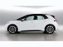 Volkswagen ID.3 Pure 45 kWh 150pk / Navigatie / Stoelverwarming / Camera
