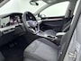Volkswagen Golf 1.5 eHybrid Life Edition 204PK | Apple Carplay | Stoel+stuur verwarming | Camera| Parkeersensoren | Standkachel |